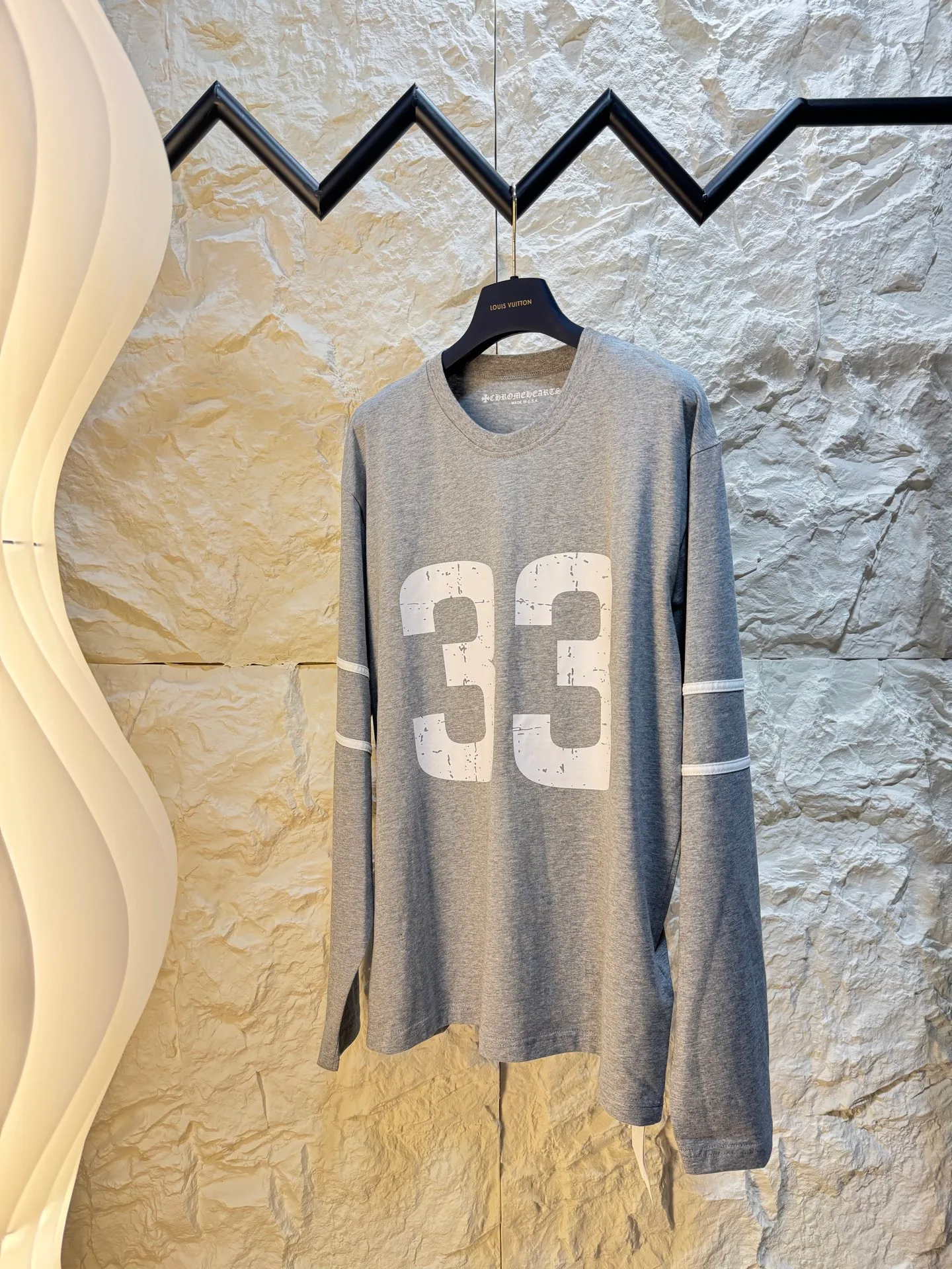 Chrome Hearts 33 size S M L Chrome Hearts Cross long sleeve Series 32 ， 190G， ， ， ， 、 ， 。 ， ， ， Classic ， ， 。 Classic ， ， 、 ， 。 ， ， ， ， ， ， ， Classic 。 ， ， Same Style ， ， ， ， Same Style。